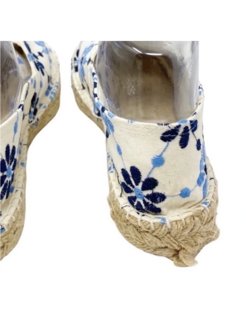 ANDRE ASSOUS floral embroidery cloth slip on espadrilles shoes 9F
